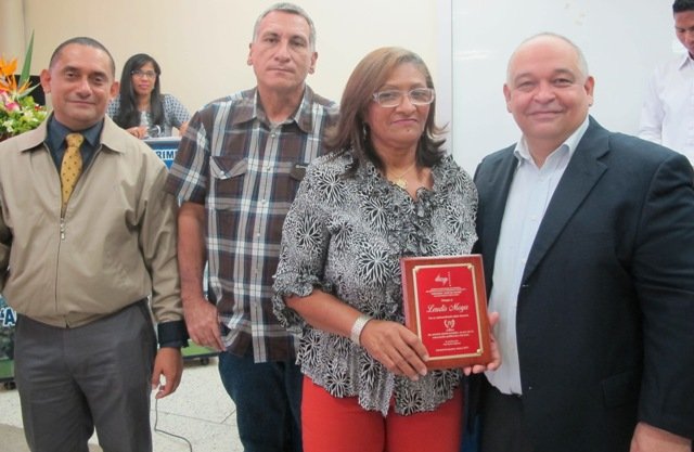 Leudis Moya (20 años de servicio)